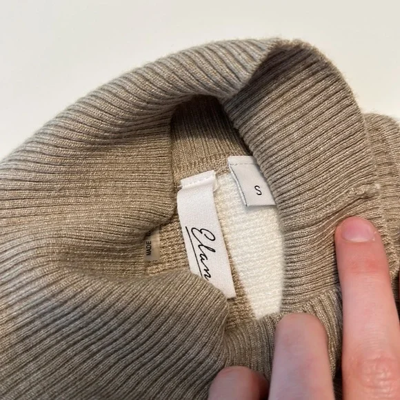 Elan cross front sweater - Picture 6 of 8